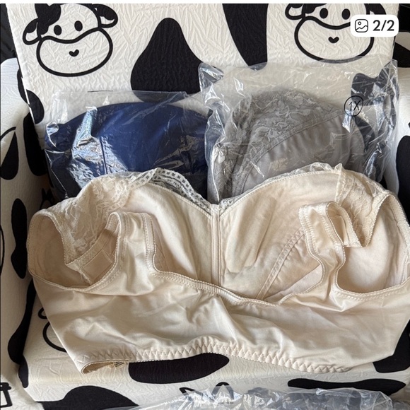 NWT Rhonda Shear M Pinup Lace Trim Bra Set in Cream,Navy,Grey - Picture 2 of 2